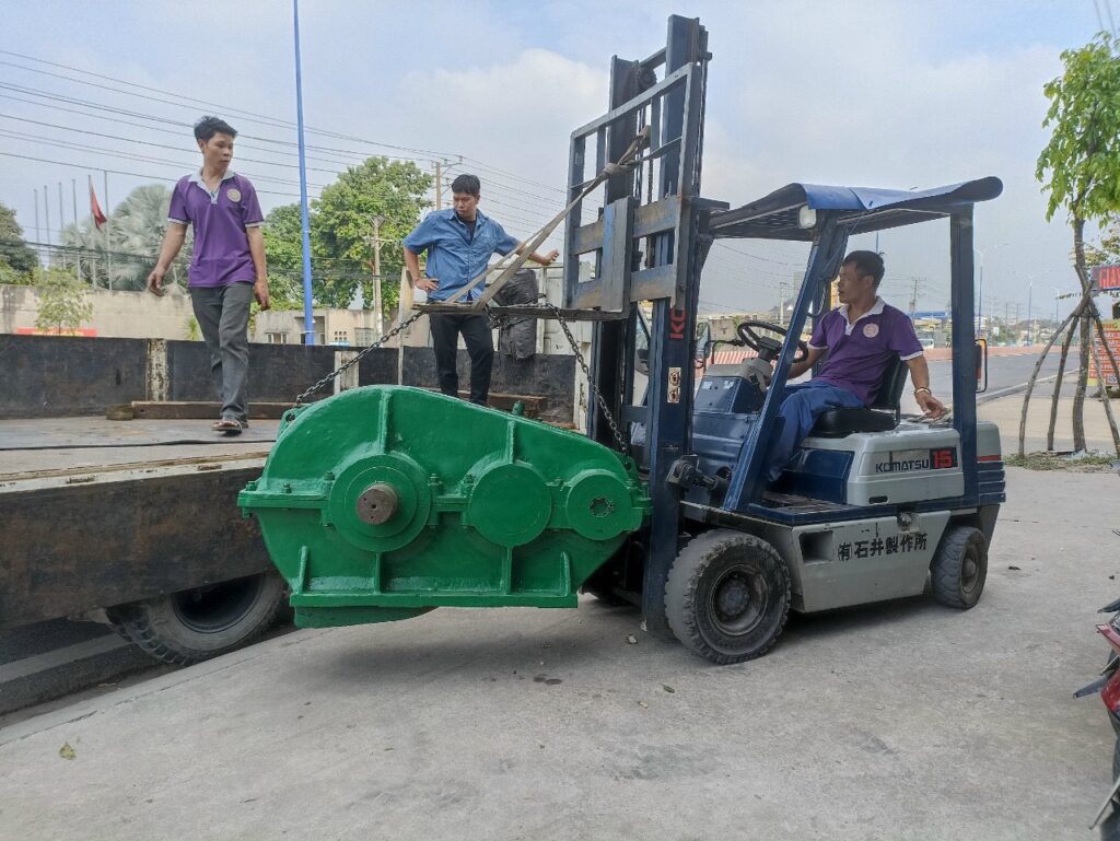 cung cấp hộp số giảm tốc ZQ tại Lạng Sơn